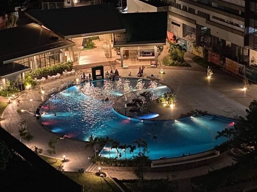 Grand Residences Cebu North Tower Exterior photo